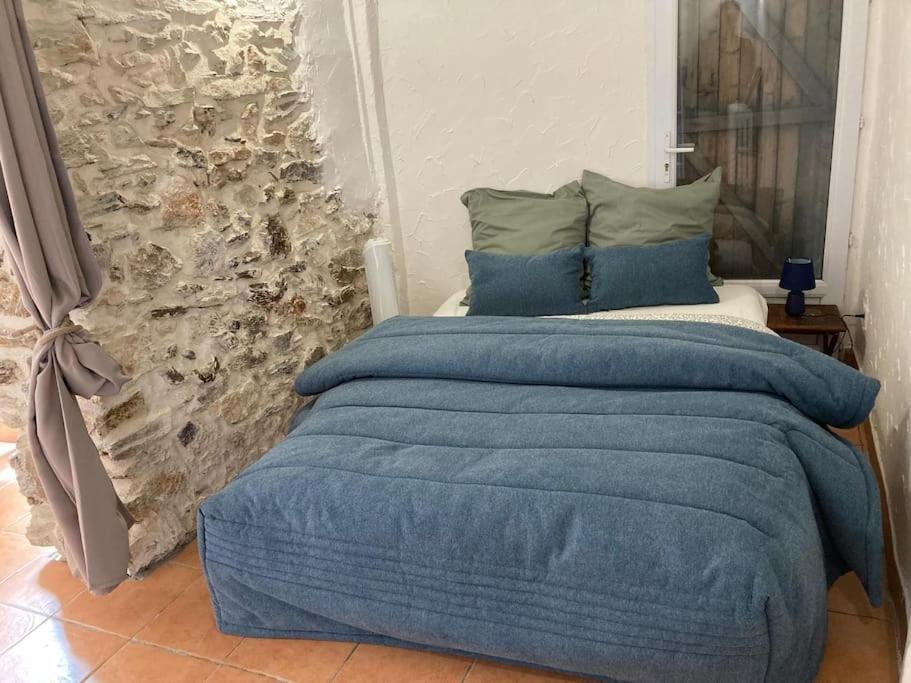 Nid Douillet A Appartement *